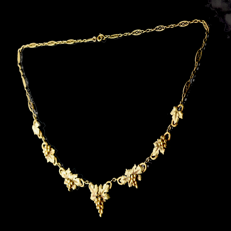 french grapu necklace watermark-5.jpg