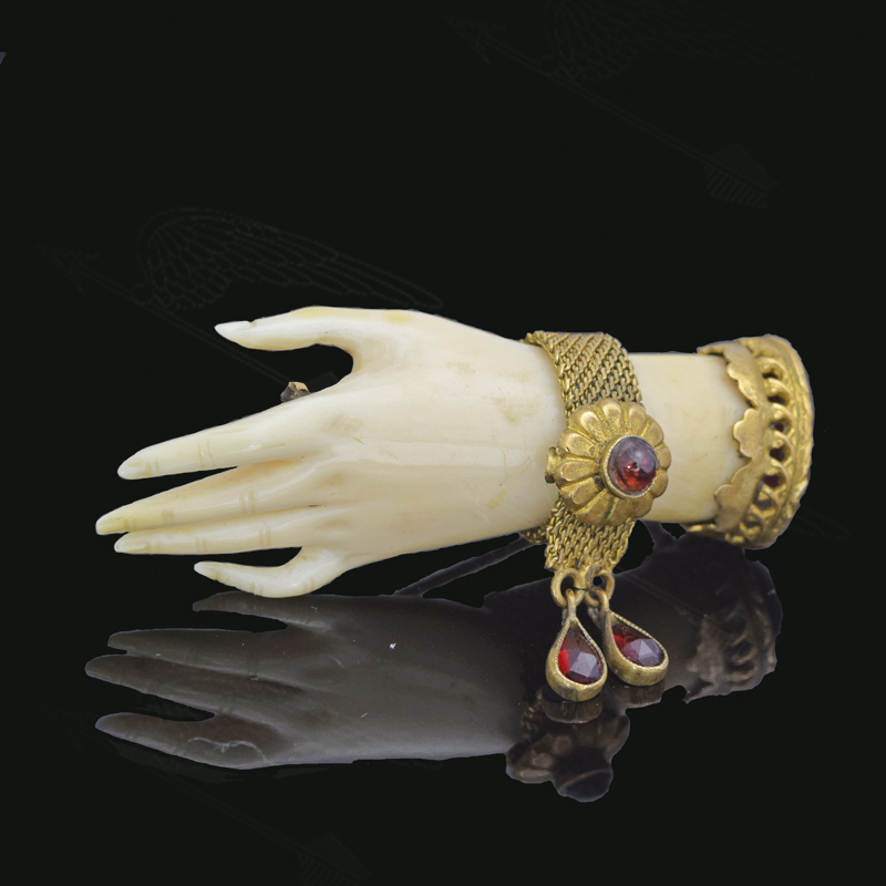 hand-ivory-broach-watermark-2.jpg