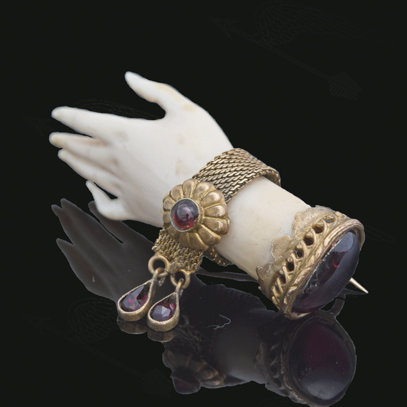ivory-garnet-hand-broach-watermark-9.jpg